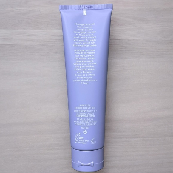 Florence by Mills Get That Grime Exfoliating Face Scrub - Picture 5 of 17